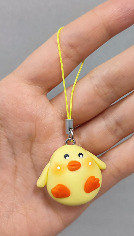 آویز دستساز فلش و گوشی نشکن طرح جوجه🐥